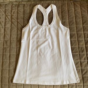 Lulu lemon tank